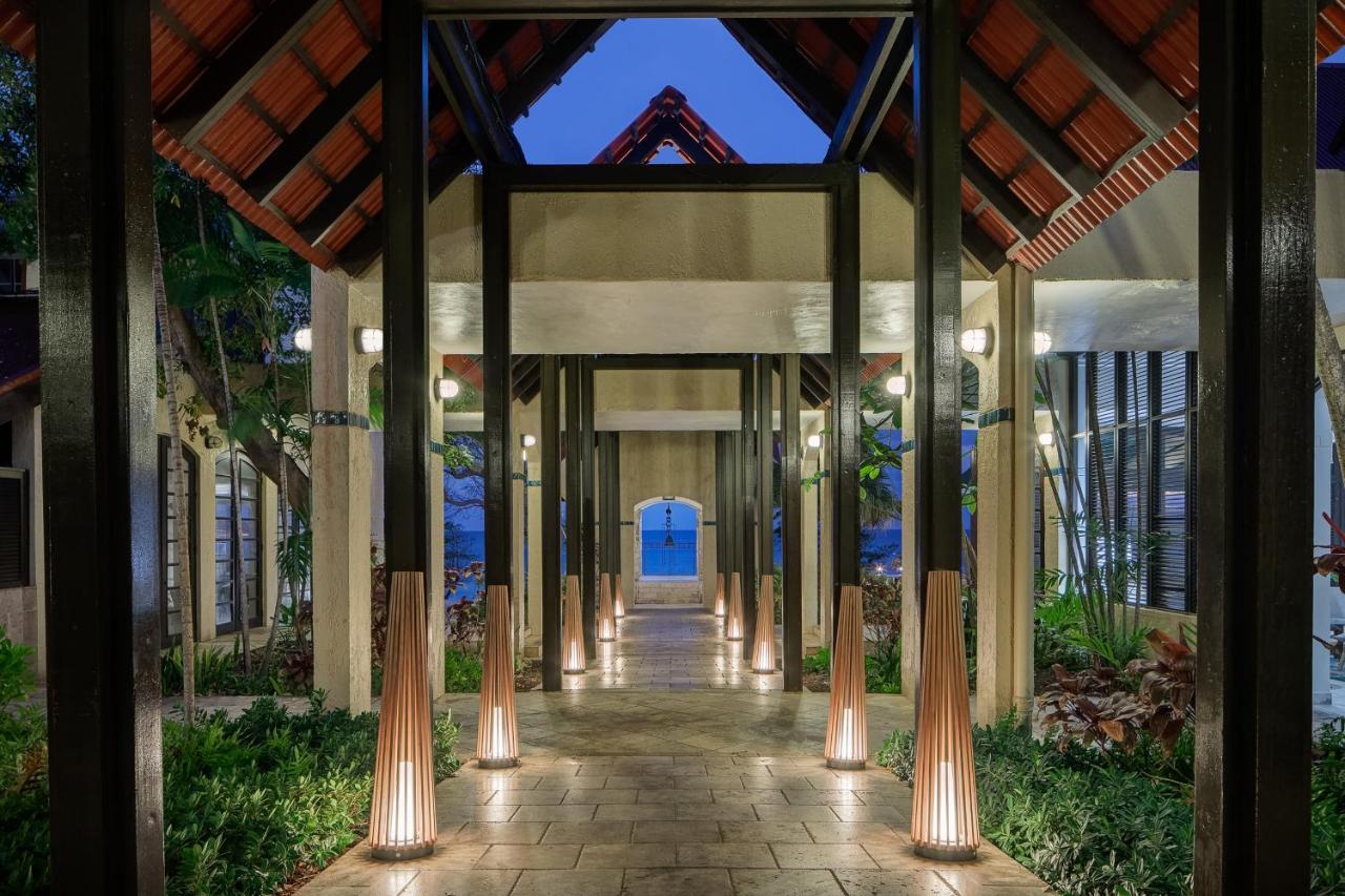 Carambola Beach Resort St. Croix, Us Virgin Islands Fountain Экстерьер фото